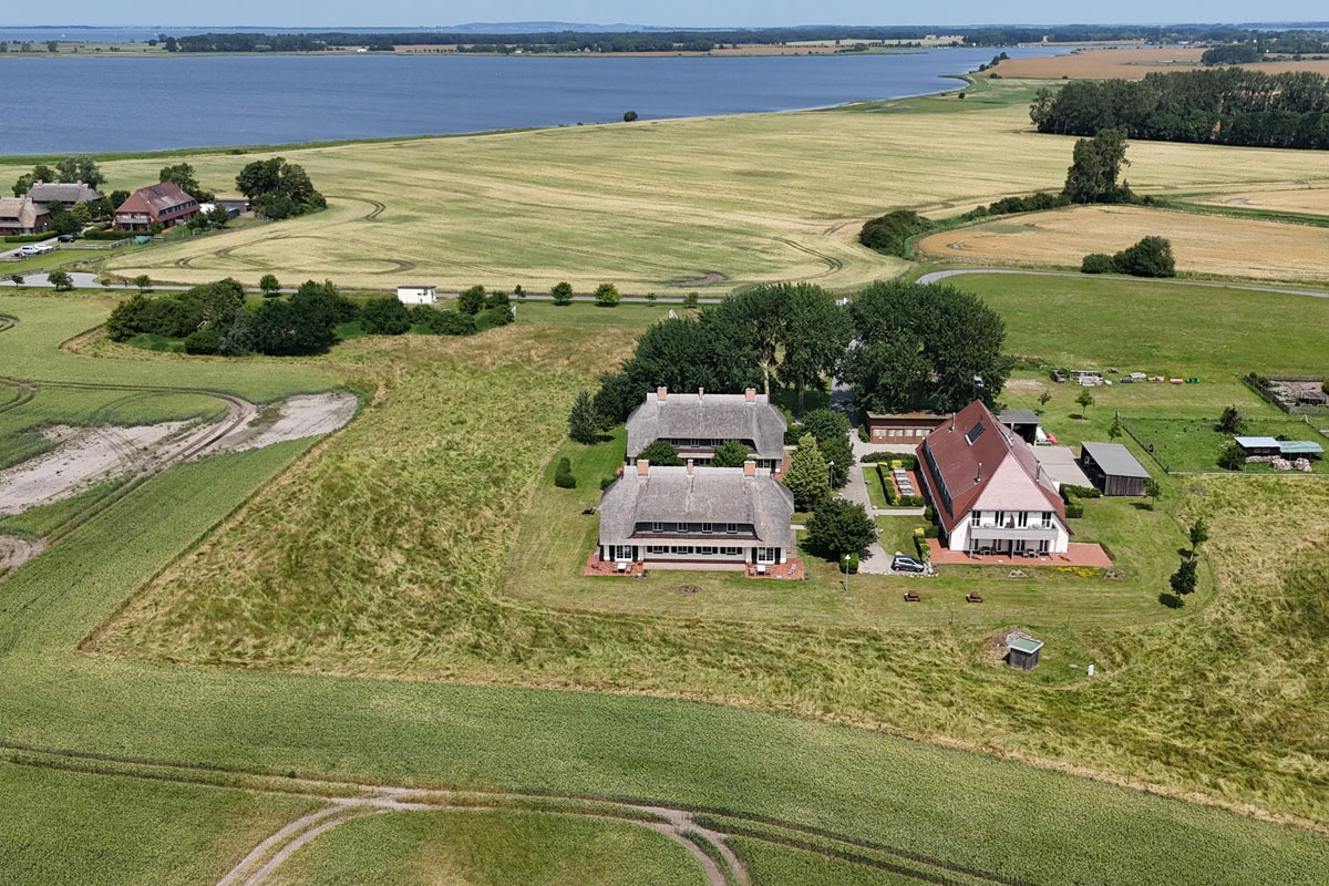 Der Rügen-Ferienhof von oben