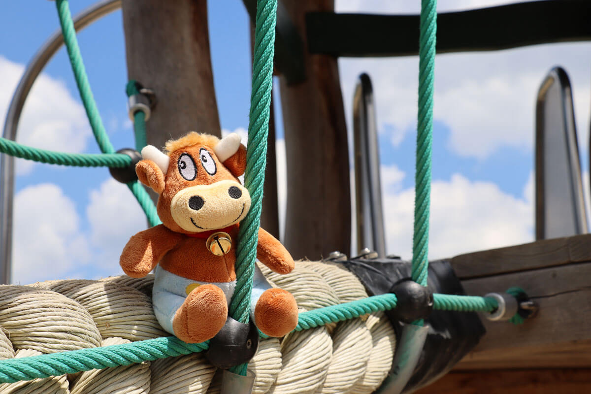 Hasenkammer-Friederikes-Reisetagebuch-Auf dem Spielplatz